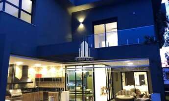 Imagem 2: Casa Perfeita 525 m²- Alphaville 10 - 4 Quartos com Closets, 4 Suítes 7 banheiros e 4 vag