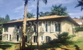 Imagem 2: *MIOLO DO CONDOMÍNIO Chácara Flora, o paraíso privativo referência*