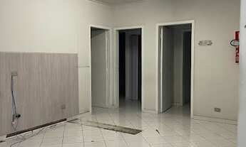 Imagem 7: CASA COMERCIAL COM 14 SALAS E 7 BANHEIROS