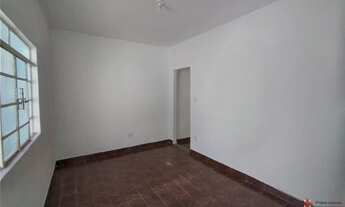 Imagem 5: CASA TÉRREA REFORMADA COM 01 DORMITÓRIO, SALA E COZINHA, BANHEIRO, GARAGEM P/ 01 AUTO. IMÓ