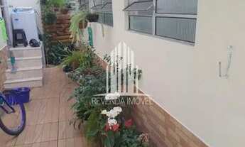 Imagem 6: Casa com 03 dormitórios sendo uma suíte, 2 vagas de garagem, lavanderia copa e cozinha