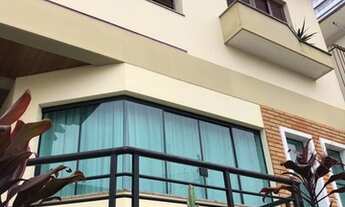 Imagem 4: Sobrado para aluguel e venda possui 290 metros quadrados com 3 quartos