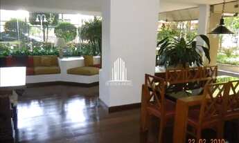 Imagem: Apartamento de 220m² com 3 suítes, 5 banheiros