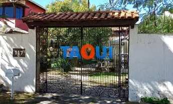 Imagem: Casa à venda, independente, com quintal