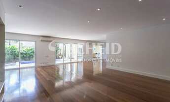 Imagem 3: Excelente casa com 4 dormitórios e quintal com piscina próximo á Avenida Roque Petroni