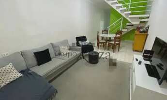 Imagem: Casa Sobrado em São José dos Campos