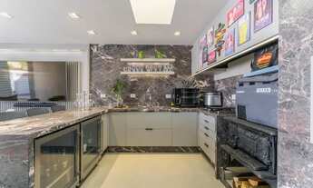 Imagem 5: Excepcional sobrado com 156m² à venda por R$ 1.350.000,00 no Atuba - Curitiba/PR