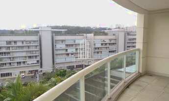 Imagem 3: Apartamento de 133m² com 3 quartos sendo 1 suíte, 3 banheiros e 2 vagas de garagem no Reso