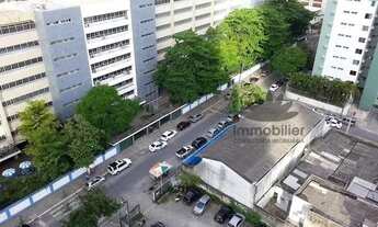 Imagem 4: Edf. Golden One - Stúdio mobiliado na frente do colégio Santa Maria em Boa Viagem!