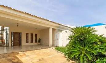 Imagem: ALUGO CASA com 4 quartos no Jardim Itália