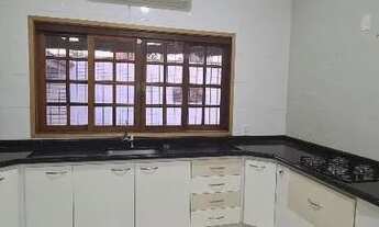 Imagem 2: ALUGA-SE CASA COM PISCINA, 3 DORMITÓRIOS, BAIRRO ANHANGABAÚ - JUNDIAÍ/SP