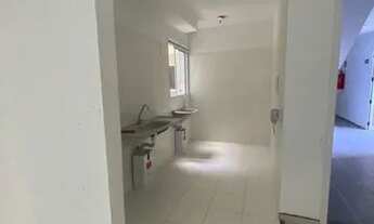 Imagem 2: BR Apto novo no Castelão 2 quartos lado da sombra