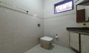 Imagem 5: Se você está procurando uma casa aconchegante e tranquila? Apresento esse imóvel com 2 dor