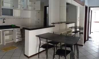 Imagem: Stella Mares 2/4 Varanda 30m Praia Armários