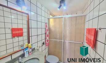 Imagem 5: Excelente apto à venda 2 quartos/1suíte DCE varanda tendo vista lateral para o mar, Praia