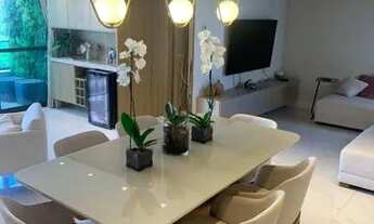 Imagem: Apartamento beira-mar com 3 suítes mais