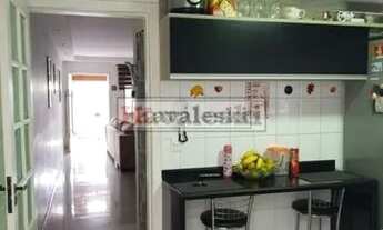 Imagem 7: Sobrado Vago 3 dormitórios 1 suite 2 vagas - quintal com churrasqueira. Oportunidade