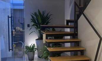 Imagem 6: Casa de condomínio para venda possui 240 metros quadrados com 3 quartos