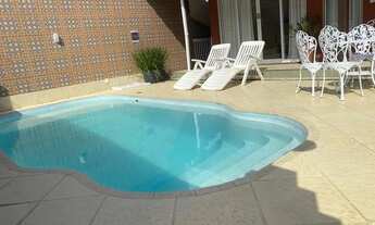 Imagem 6: Linda casa duplex com piscina, 3 quartos (suíte), em condomínio. Ótimo local. Bom preço! C