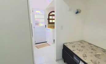 Imagem 3: Kitnet para locação Rua Aconaris. Ótima localização, a 1KM