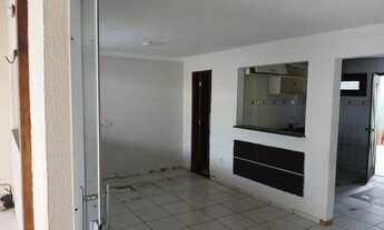 Imagem 4: CASA NA DIVINEIA