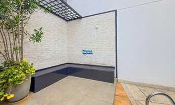 Imagem 6: Studio novo com garagem e hobby box na Carvoeira