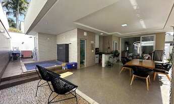 Imagem 2: Casa com 4 dormitórios à venda, 210 m² por R$ 2.280.000,00 - Jardins Valencia - Goiânia/GO