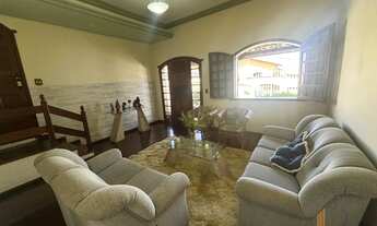 Imagem 4: Casa Alto Padrão, Bairro Queluz, Conselheiro Lafaiete, M.G