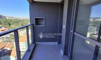 Imagem 2: Imóvel para venda tem 69 metros quadrados com 2 quartos em Passo da Areia - Porto Alegre