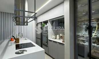 Imagem 5: Excelente sobrado com 205 m2 privativos, 3 dormitórios, 2 suítes e piscina!