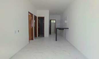 Imagem 2: Apartamento para aluguel possui 60 metros quadrados com 2 quartos em Timbu - Eusébio - CE