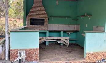 Imagem 6: Sítio de 4.000 m², com casa, chalé, pomar, nascente dentro, localizado em Jaboticatubas