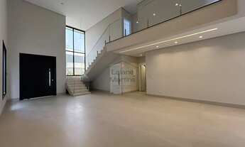 Imagem 4: Sobrado à venda - Condomínio Mirante do Lago - 4 suítes - 4 vagas - energia solar