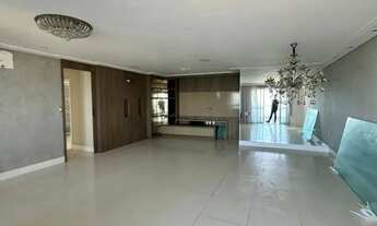 Imagem 5: EXCLUSIVO APARTAMENTO NA PONTA DO FAROL, VISTA MAR E SUPER VENTILADO, REFORMADO E PROJETAD