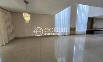 Imagem 3: Casa em condomínio para aluguel, 4 quartos, 2 suítes, 4 vagas, Alphaville Lagoa dos Ingles