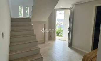 Imagem 5: Ampla casa 3 dormitórios no Centro de Florianópolis, próxima à Beira-Mar