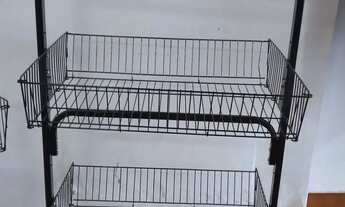 Imagem 5: Móveis para Loja Usados em bom estado de conservação..