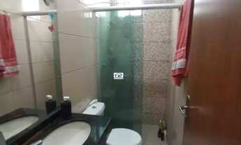 Imagem: Vende-se casa com área ampla