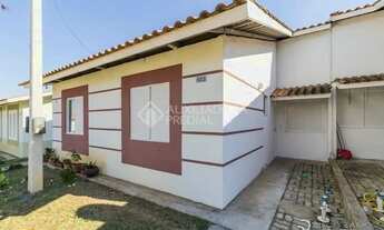 Imagem: Casa com 02 Dormitórios, sendo 01 suíte