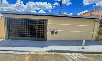 Imagem: Casa à Venda em Vila Carmem, São Carlos