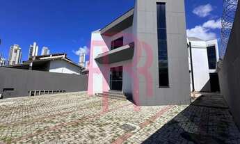 Imagem 3: Prédio comercial para locação no Centro de Balneário Camboriú