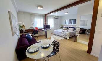 Imagem 6: Flat em Alphaville com excelente localização próx de vias de acesso p/ SP. Com entrada ime