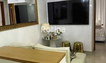 Imagem 3: Apartamento à venda, 2 quartos, 1 suíte, 1 vaga, Santa Mônica - Uberlândia/MG