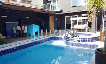 Imagem: Casa alto padrão no condomínio Aruã em