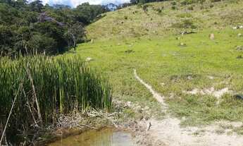Imagem 4: Sítio em Santa Barbara do Monte Verde MG