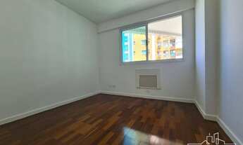 Imagem 7: Quatro Parede Vende - Apartamento. Composto por 100m² com 2 quartos sendo uma suíte, 3 ban