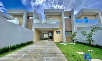 Imagem: Duplex com 4 suítes em rua privativa em