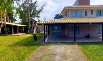 Imagem 2: Casa em Imbituba, localizada no bairro Alto Arroio á 60 metros até a lagoa do Quintino