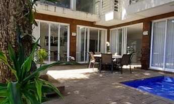 Imagem: Casa com 6 quartos - Bairro Condomínio