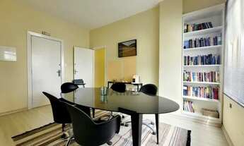 Imagem 3: Conjunto com 03 salas comerciais, totalmente mobiliado